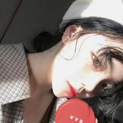 分手后失落的女生头像合集 17张高清伤感素材来啦