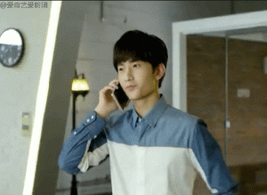 杨洋演肖奈到底藏了多少本事？这套表情包帮你揭秘