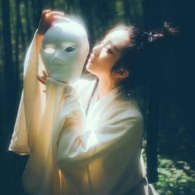 12张高清古风伤感女生头像 适合当微信头像用