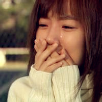 18张女生流泪哭腔头像 带着难过情绪的伤感女生头像