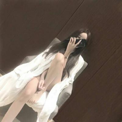 14张高清性感好身材女生头像合集