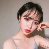 短发冷艳红唇女生头像 14张合集