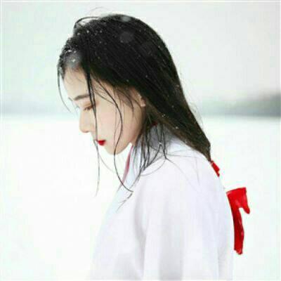 22张真人古风红衣女头像 自带唯美伤感氛围感