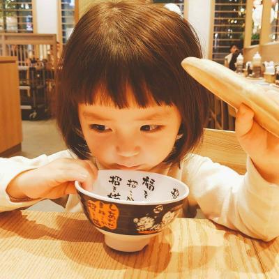 女生网红萌娃高清头像合集 29张超可爱款
