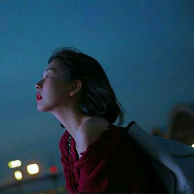 32组清新双人闺蜜头像 一人一张高清图分享