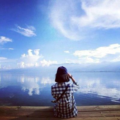 带着大海背景的清新女生QQ头像 10张氛围感拉满