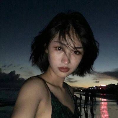 12张成熟气质感拉满的唯美女生头像合集