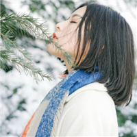 15张雪中女生QQ头像 氛围感拉满的雪景女生头像合集