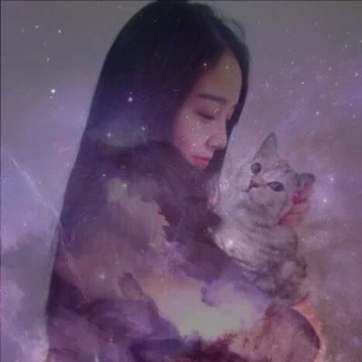 虚影模糊的伤感女生头像 共12张素材分享