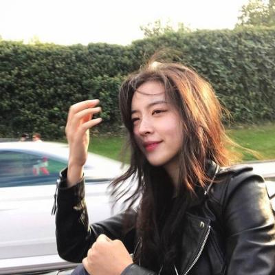 34张高清女生森系头像！清新绿调氛围感拉满