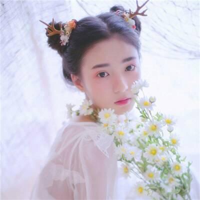 32张高清小清新女生头像合集 氛围感拉满