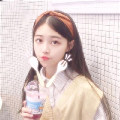 30张高清可爱长发闺蜜头像合集