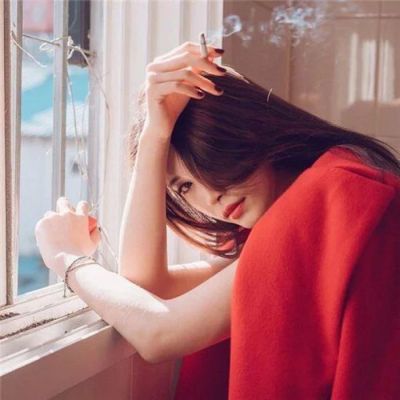 37张高清伤感女生侧面唯美头像图片