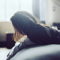 18张清新氛围感女生真人QQ头像，温柔又治愈