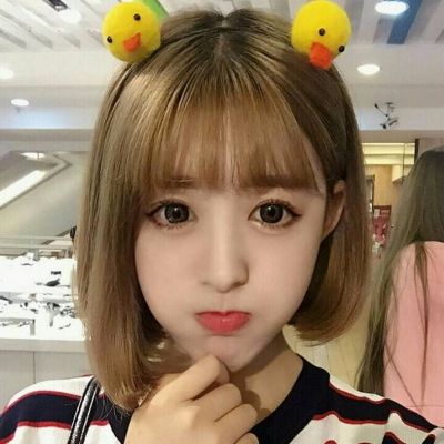 女生霸气短发发型头像合集 18张高清好看的图来了