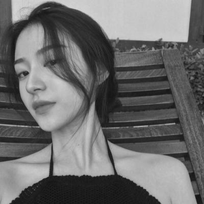 24张高清黑白女生部位头像合集