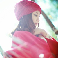 18张温柔氛围感拉满的暖色系女生头像合集