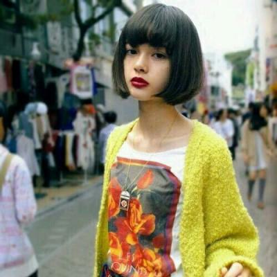 20张高清高冷短发女生头像合集