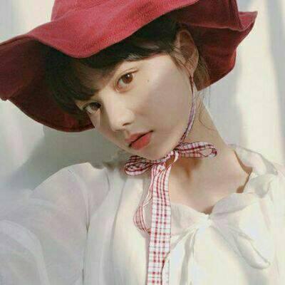 34张高清意境感女生头像合集 氛围感拉满的女生头像素材