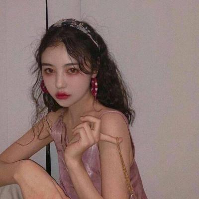 35张带感的伤感颓废女生头像合集