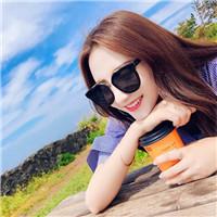 戴墨镜女生头像合集！23张气场拉满的酷飒造型