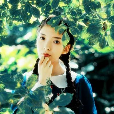 21张高清简约气质森系女生头像 氛围感拉满