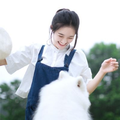 13张氛围感拉满！女生阳光微笑QQ头像高清唯美合集