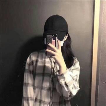 11张潮感拉满的简约女生头像 清爽又有范儿