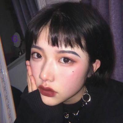 21张超飒女生微信头像 高清好看直接用