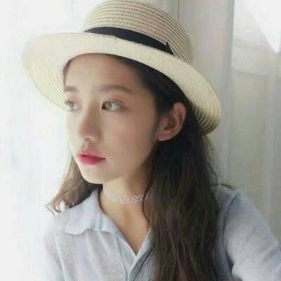 16张高清文艺小清新女生头像合集