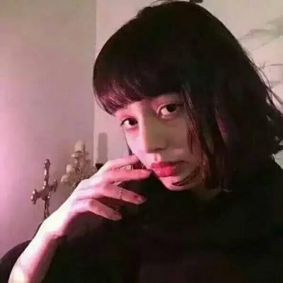 19张高清欧美女生霸气拽头像 好看又有范儿