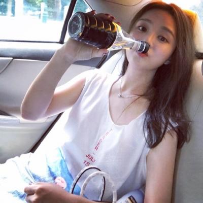 20张高清呆萌俏皮女生头像 软萌感拉满