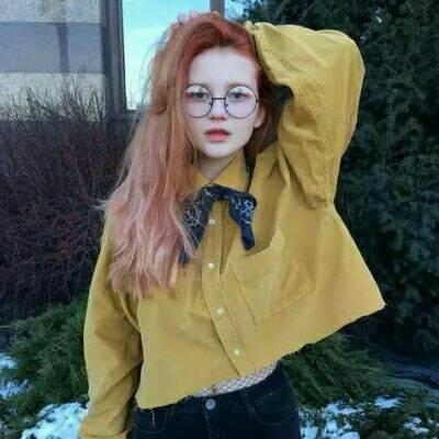 31张高清欧美风意境女生头像合集