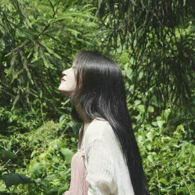 16张高清文艺小清新女生头像合集
