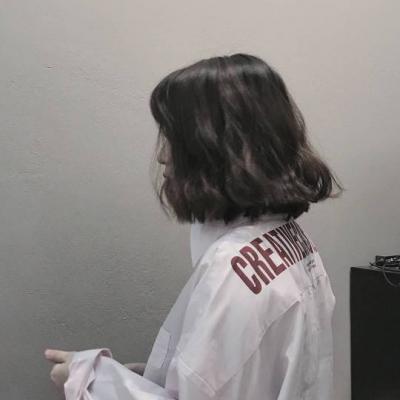 适合当抖音头像的女生背影图 高清无水印共33张