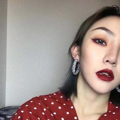 女生霸气超拽头像合集！36张高清有范儿的拽姐头像分享