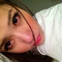 22张超有氛围感的伤心美女头像 哭到让人心疼的女生头像合集