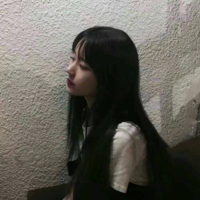 10张高清女生失落伤心头像合集