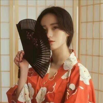 12张高清古风伤感女生头像 适合当微信头像用