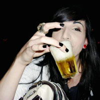 女生抽烟喝酒颓废风格头像合集 共21张