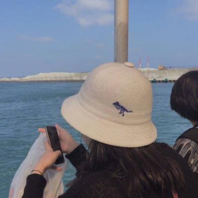 29张高清长发女生背影头像 适合当微信头像的氛围感背影图