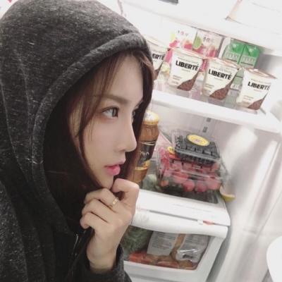 20张高清呆萌俏皮女生头像 软萌感拉满