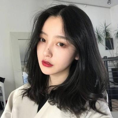 36张青春伤感颓废女生头像 自带消极氛围感的伤感女生头像