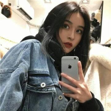 11张潮感拉满的简约女生头像 清爽又有范儿