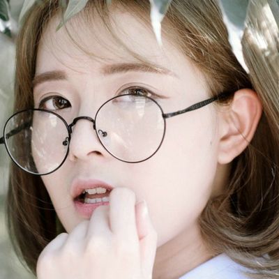 19张阳光感满满的女生微笑头像 高清唯美又好看