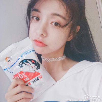 19张青春少女感闺蜜头像 清纯可爱风格直接存