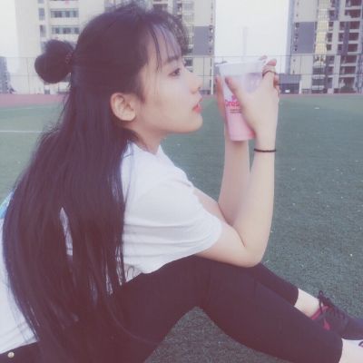 12张真人女生小清新QQ头像 清爽好看还可爱