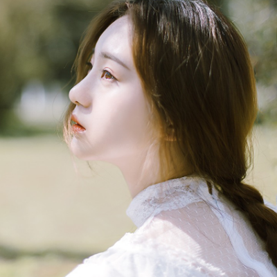 清纯气质女生头像合集 24张高清好看的清纯美女头像