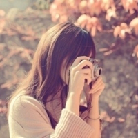 57张女生拿相机的唯美QQ头像合集