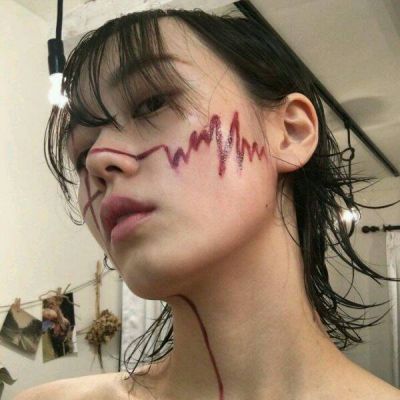 22张高清霸气高冷女生微信头像 直接拿来用